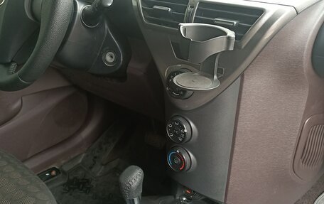 Toyota iQ, 2009 год, 1 050 000 рублей, 16 фотография