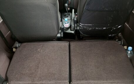 Toyota iQ, 2009 год, 1 050 000 рублей, 26 фотография