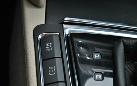 Skoda Superb III рестайлинг, 2013 год, 1 375 000 рублей, 19 фотография