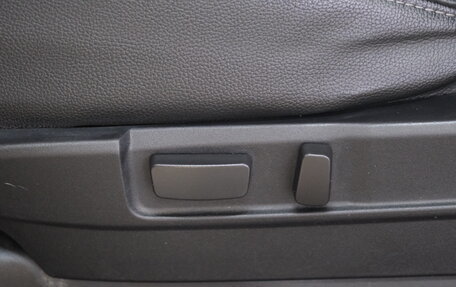 Mitsubishi Outlander III рестайлинг 3, 2018 год, 3 249 000 рублей, 10 фотография