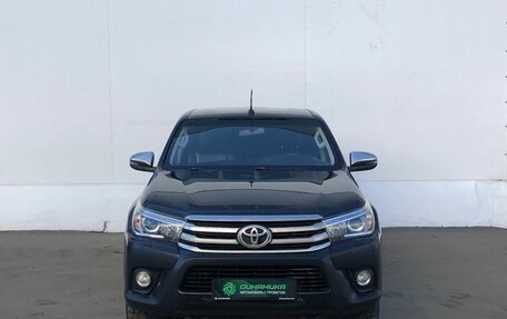 Toyota Hilux VIII, 2018 год, 2 330 000 рублей, 2 фотография