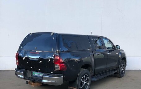 Toyota Hilux VIII, 2018 год, 2 330 000 рублей, 5 фотография