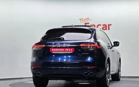 Maserati Levante I, 2022 год, 5 900 000 рублей, 4 фотография