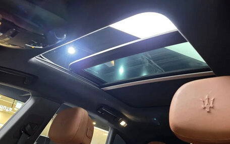 Maserati Levante I, 2022 год, 5 900 000 рублей, 16 фотография