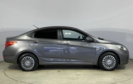 Hyundai Solaris II рестайлинг, 2011 год, 680 000 рублей, 6 фотография