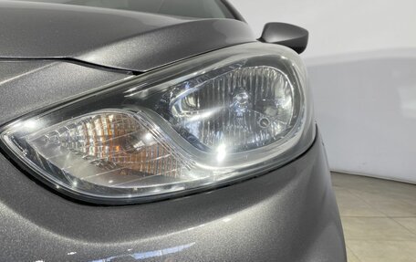 Hyundai Solaris II рестайлинг, 2011 год, 680 000 рублей, 17 фотография