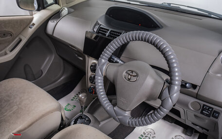 Toyota Vitz, 2009 год, 759 000 рублей, 8 фотография