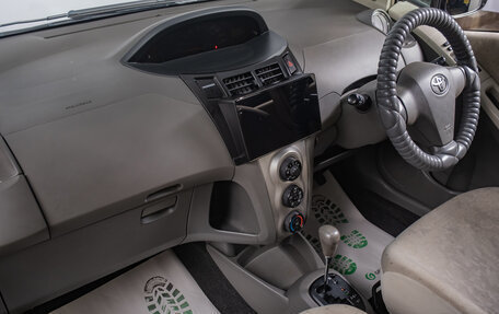 Toyota Vitz, 2009 год, 759 000 рублей, 16 фотография