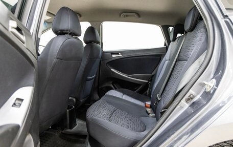 Hyundai Solaris II рестайлинг, 2015 год, 900 000 рублей, 3 фотография