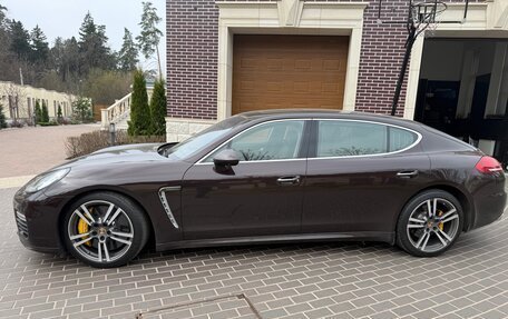 Porsche Panamera II рестайлинг, 2013 год, 4 000 000 рублей, 4 фотография
