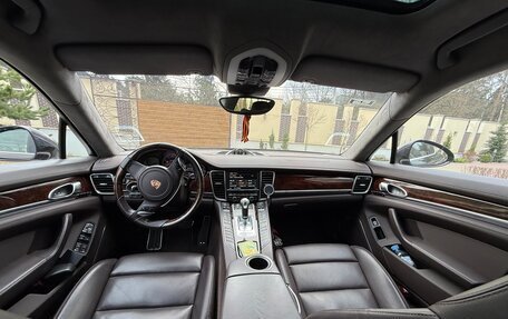 Porsche Panamera II рестайлинг, 2013 год, 4 000 000 рублей, 14 фотография