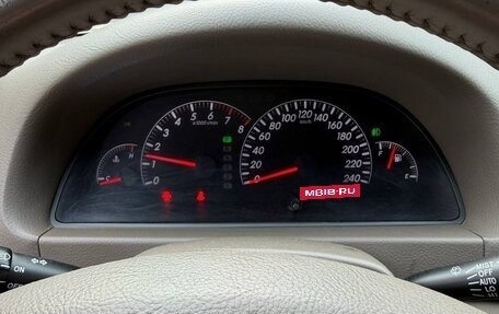 Toyota Camry V40, 2004 год, 730 000 рублей, 2 фотография