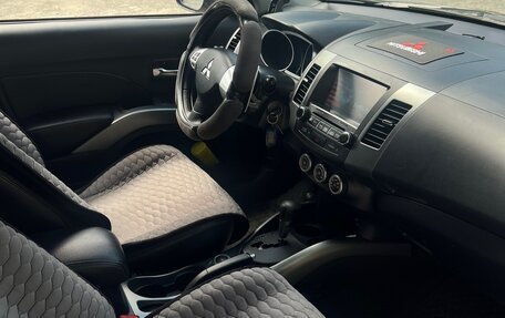 Mitsubishi Outlander III рестайлинг 3, 2008 год, 1 160 000 рублей, 6 фотография