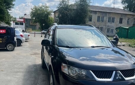 Mitsubishi Outlander III рестайлинг 3, 2008 год, 1 160 000 рублей, 3 фотография