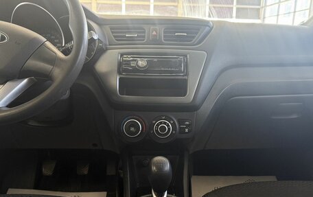 KIA Rio III рестайлинг, 2013 год, 650 000 рублей, 11 фотография