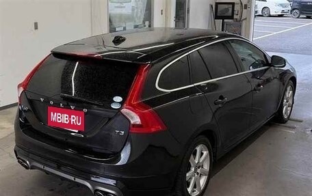 Volvo V60 I, 2016 год, 1 150 000 рублей, 4 фотография