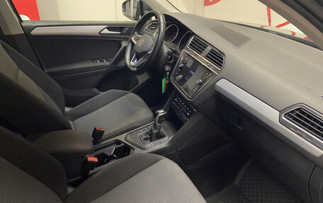 Volkswagen Tiguan II, 2021 год, 2 550 000 рублей, 7 фотография