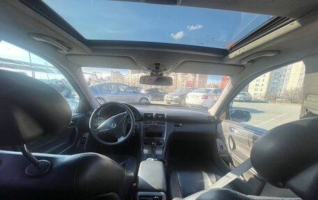 Mercedes-Benz C-Класс, 2004 год, 370 000 рублей, 21 фотография