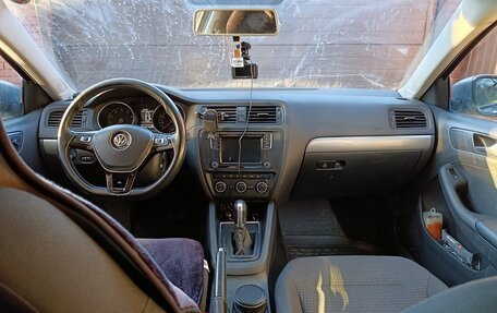 Volkswagen Jetta VI, 2016 год, 1 400 000 рублей, 7 фотография