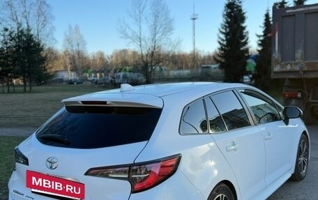 Toyota Corolla, 2022 год, 1 670 000 рублей, 3 фотография