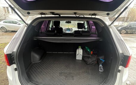 Hyundai Santa Fe III рестайлинг, 2013 год, 1 800 000 рублей, 9 фотография