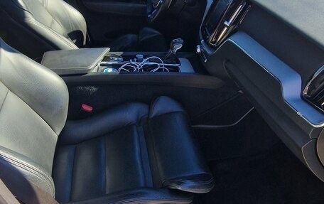 Volvo XC60 II, 2018 год, 3 500 000 рублей, 5 фотография