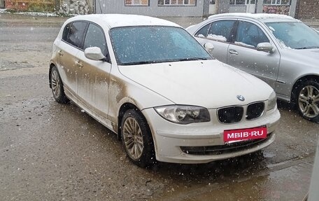 BMW 1 серия, 2011 год, 899 999 рублей, 3 фотография
