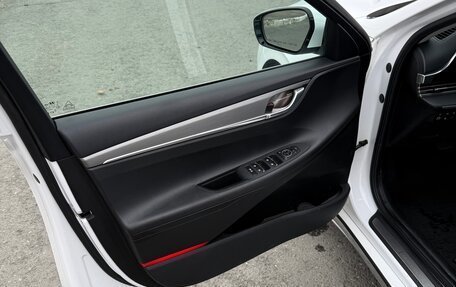 Hyundai Grandeur, 2020 год, 2 999 999 рублей, 21 фотография