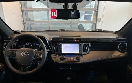 Toyota RAV4, 2019 год, 3 189 000 рублей, 9 фотография