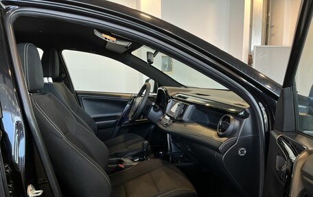 Toyota RAV4, 2019 год, 3 189 000 рублей, 26 фотография