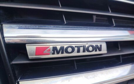 Volkswagen Multivan T6 рестайлинг, 2019 год, 4 800 000 рублей, 15 фотография