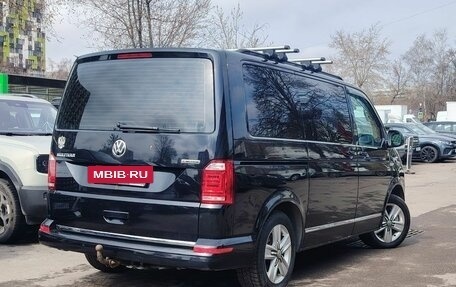 Volkswagen Multivan T6 рестайлинг, 2019 год, 4 800 000 рублей, 8 фотография