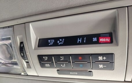 Volkswagen Multivan T6 рестайлинг, 2019 год, 4 800 000 рублей, 14 фотография