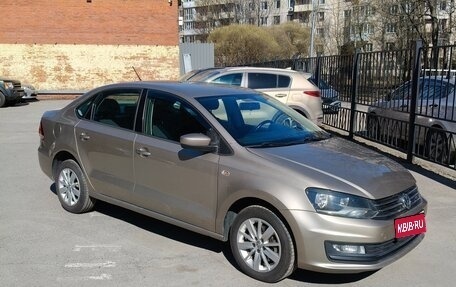 Volkswagen Polo VI (EU Market), 2016 год, 1 050 000 рублей, 1 фотография