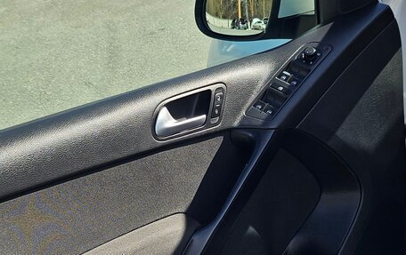 Volkswagen Tiguan I, 2013 год, 929 000 рублей, 11 фотография