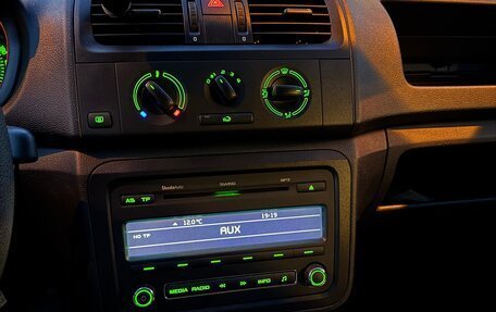 Skoda Fabia II, 2010 год, 600 000 рублей, 6 фотография