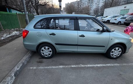 Skoda Fabia II, 2010 год, 600 000 рублей, 3 фотография