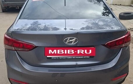 Hyundai Solaris II рестайлинг, 2019 год, 1 050 000 рублей, 4 фотография