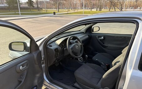 Opel Corsa C рестайлинг, 2004 год, 250 000 рублей, 9 фотография