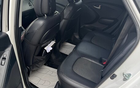 Hyundai ix35 I рестайлинг, 2012 год, 1 300 000 рублей, 14 фотография