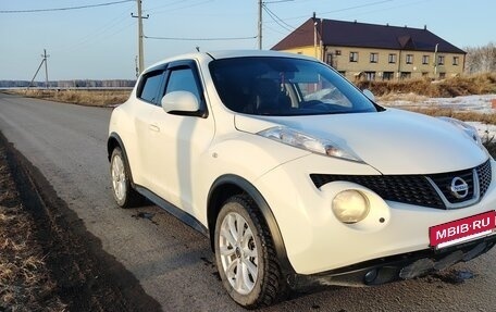 Nissan Juke II, 2012 год, 900 000 рублей, 4 фотография