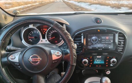 Nissan Juke II, 2012 год, 900 000 рублей, 14 фотография