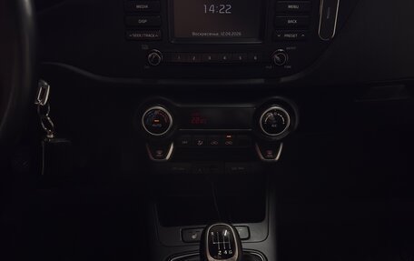 KIA Rio IV, 2018 год, 1 350 000 рублей, 13 фотография