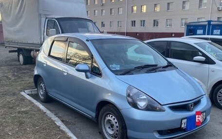 Honda Fit III, 2001 год, 256 000 рублей, 3 фотография