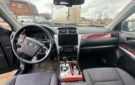 Toyota Camry, 2014 год, 2 400 000 рублей, 13 фотография
