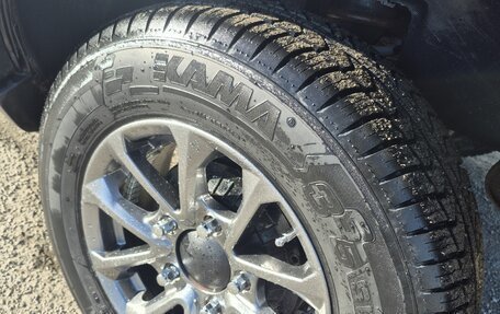 Chevrolet Niva I рестайлинг, 2010 год, 550 000 рублей, 3 фотография