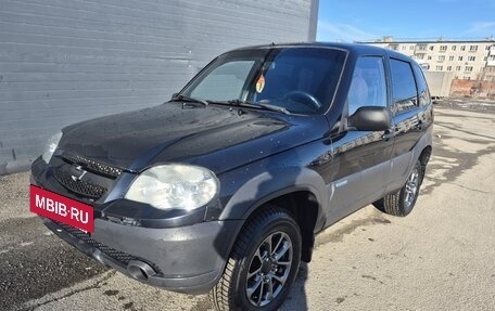 Chevrolet Niva I рестайлинг, 2010 год, 550 000 рублей, 2 фотография