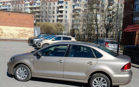 Volkswagen Polo VI (EU Market), 2016 год, 1 050 000 рублей, 4 фотография