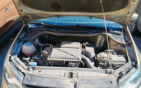 Volkswagen Polo VI (EU Market), 2016 год, 1 050 000 рублей, 9 фотография