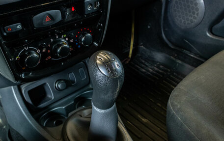 Nissan Terrano III, 2014 год, 989 000 рублей, 14 фотография